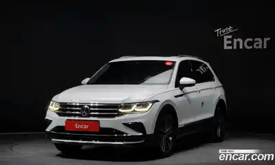 Volkswagen Tiguan 2021 2.0 Автомат в Москве № 215168, миниатюра 7