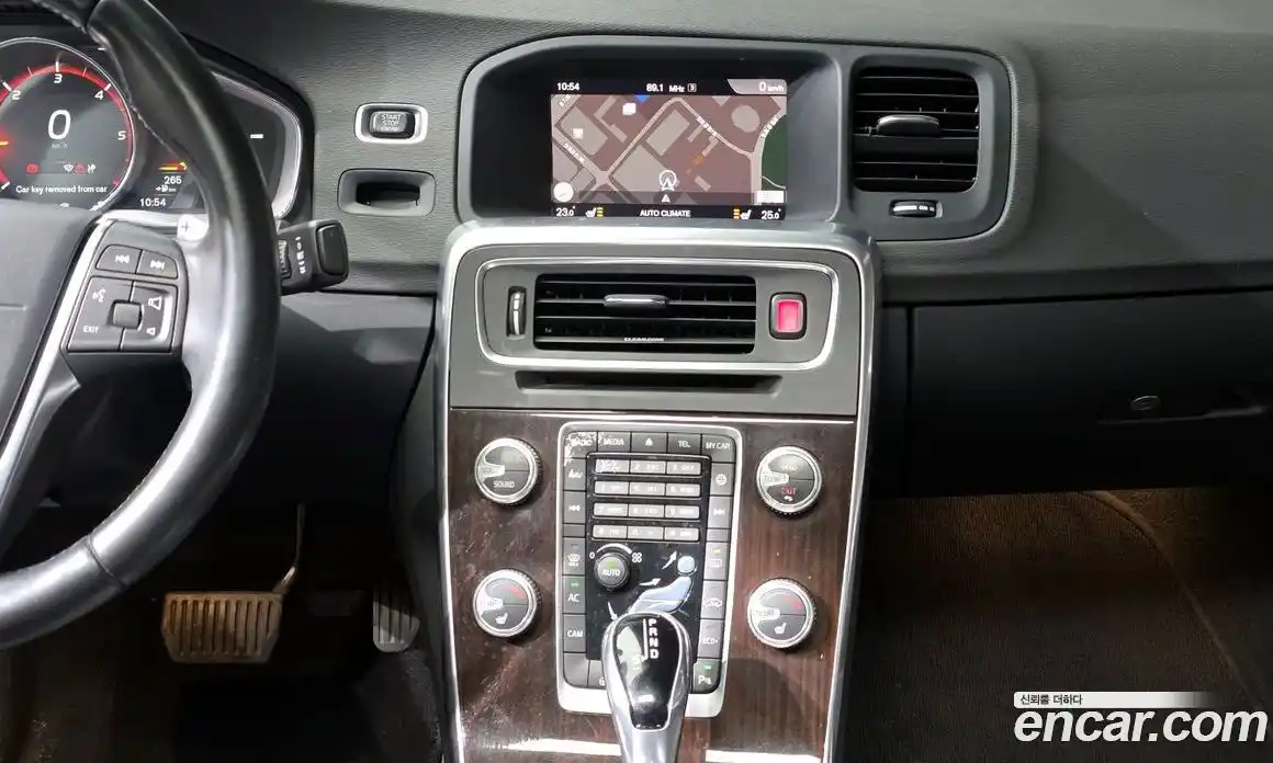 Volvo S60 2018 2.0 Автомат в Москве № 217769, фото 16