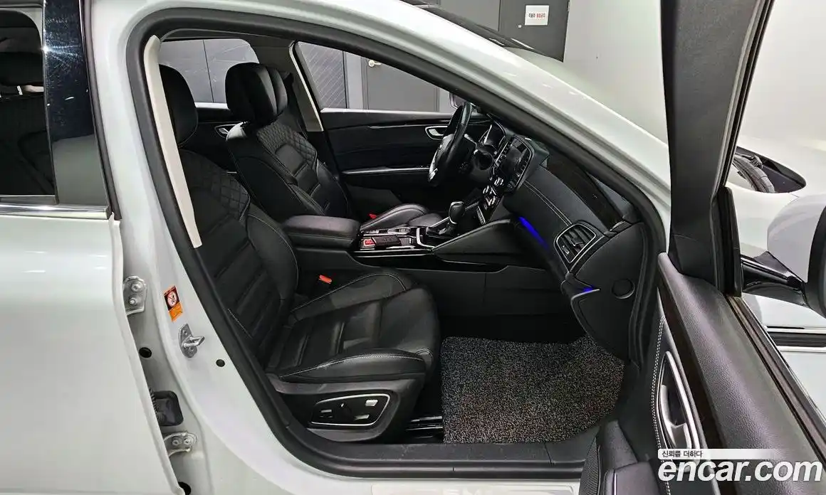 Renault SM6 2019 2.0 Автомат в Москве № 221653, фото 14