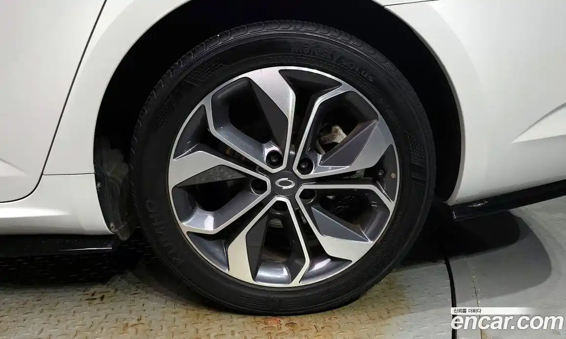 Renault SM6 2019 2.0 Автомат в Москве № 221653, фото 15