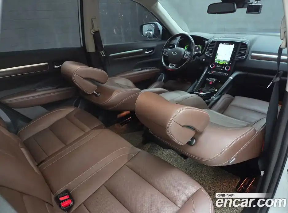 Renault QM6 2020 2.0 Автомат в Москве № 222095, фото 11