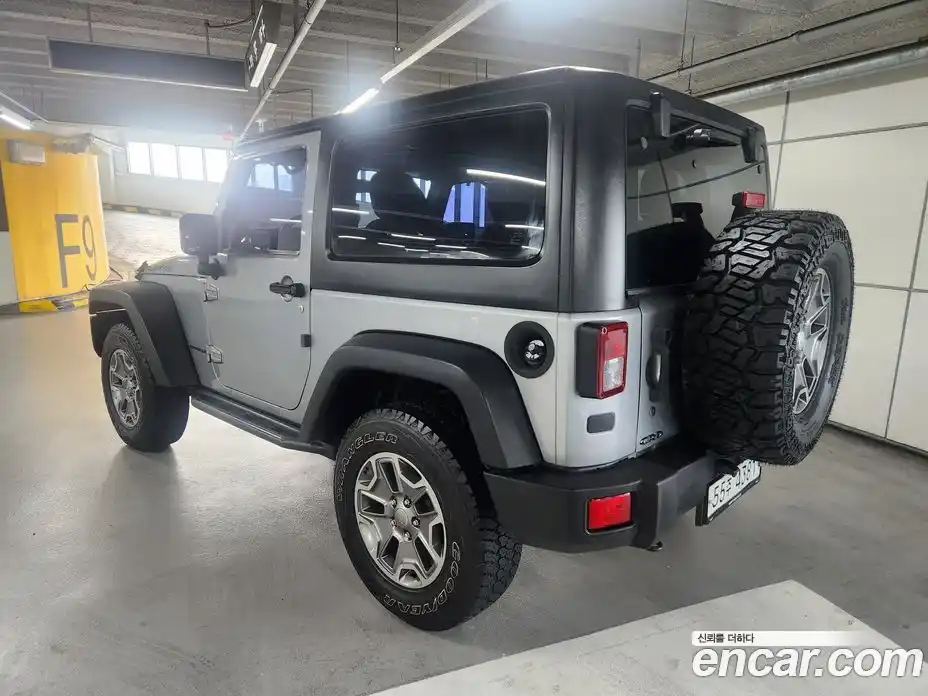 Jeep Wrangler 2013 2.8 Автомат в Москве № 228201, фото 2