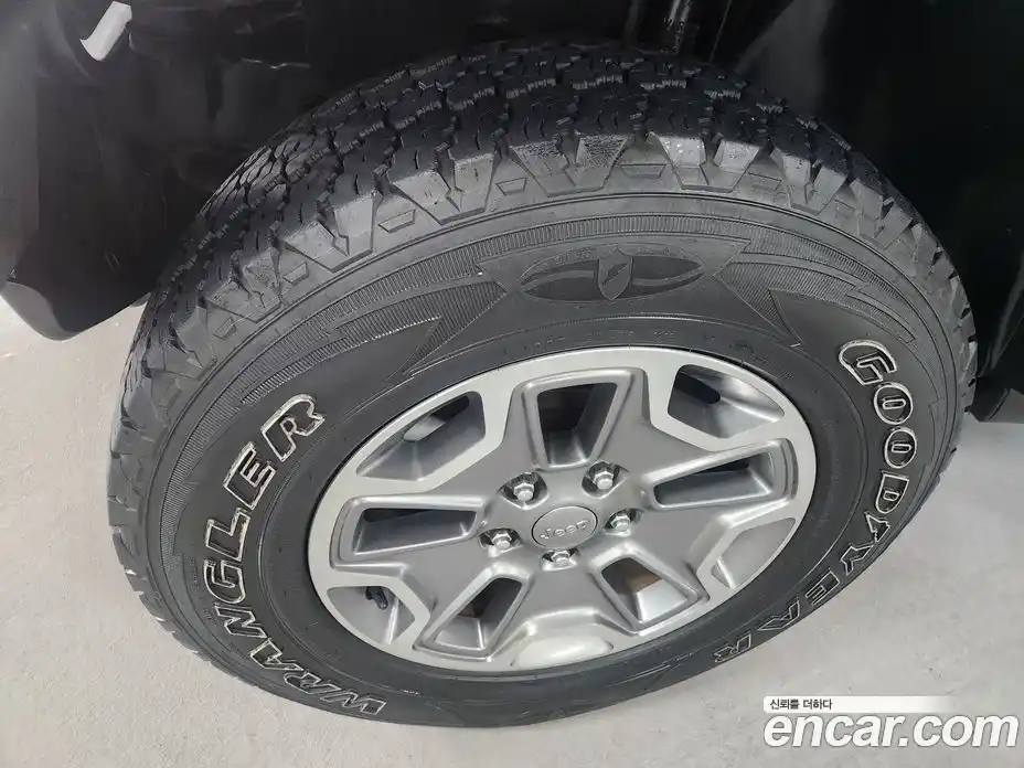 Jeep Wrangler 2013 2.8 Автомат в Москве № 228201, фото 5