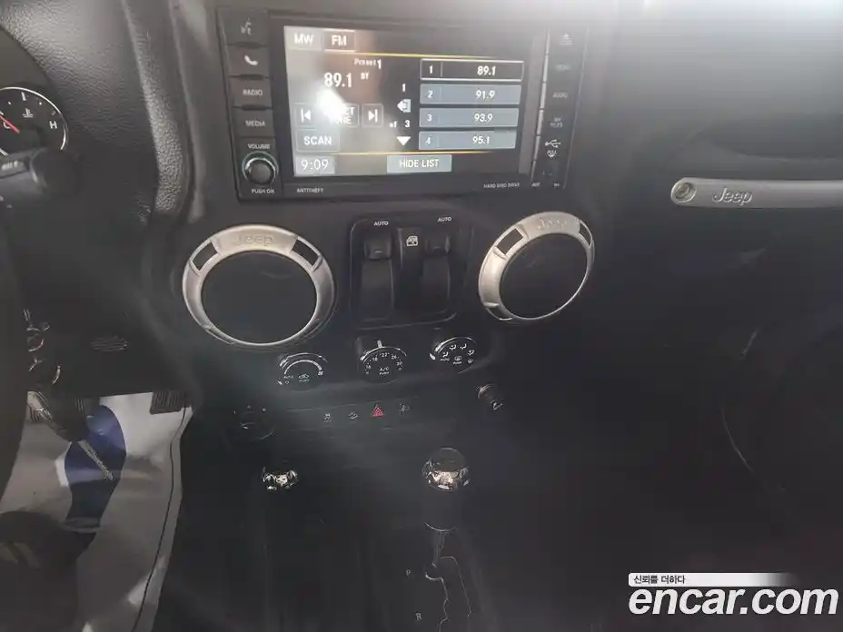 Jeep Wrangler 2013 2.8 Автомат в Москве № 228201, фото 9