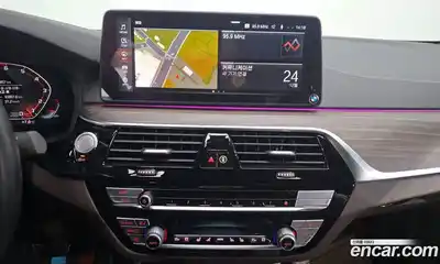 BMW 5-Series 2021 2.0 Автомат в Москве № 229177, миниатюра 6