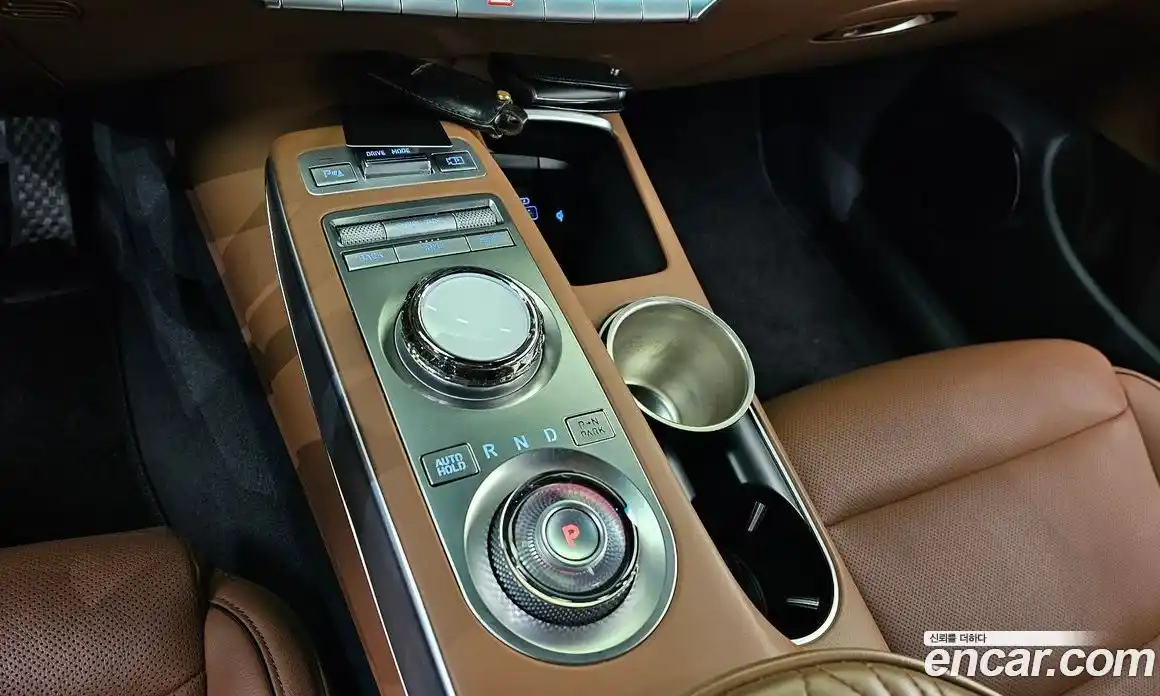 Genesis GV70 2022 2.5 Автомат в Москве № 22928, фото 15