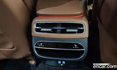 Genesis GV70 2022 2.5 Автомат в Москве № 22928, миниатюра 3