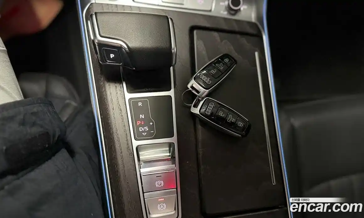 Audi A6 2023 2.0 Автомат в Москве № 229857, фото 16