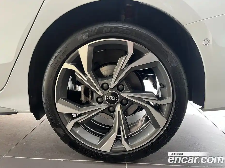 Audi A3 2025 2.0 Автомат в Москве № 230288, фото 5