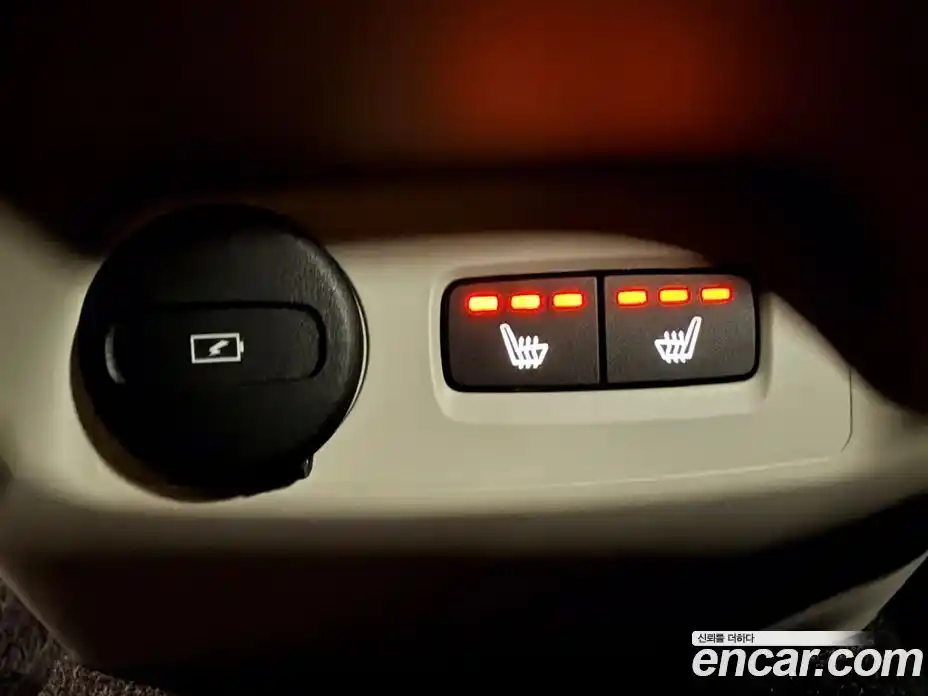 Volvo XC40 2024 2.0 Автомат в Москве № 230830, фото 12