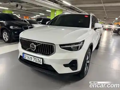Volvo XC40 2024 2.0 Автомат в Москве № 230830, миниатюра 3