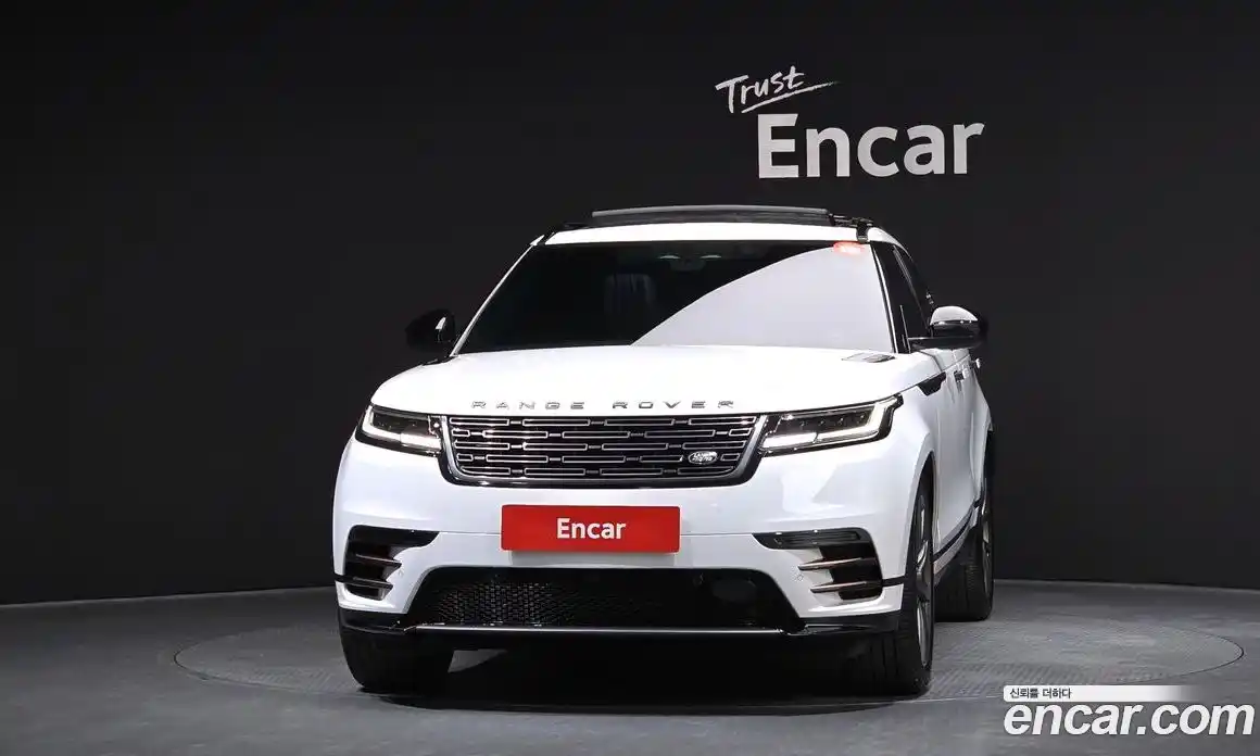 Land Rover Range-Rover Velar 2024 3.0 Автомат в Москве № 231206, фото 19