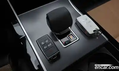 Land Rover Range-Rover Velar 2024 3.0 Автомат в Москве № 231206, миниатюра 5