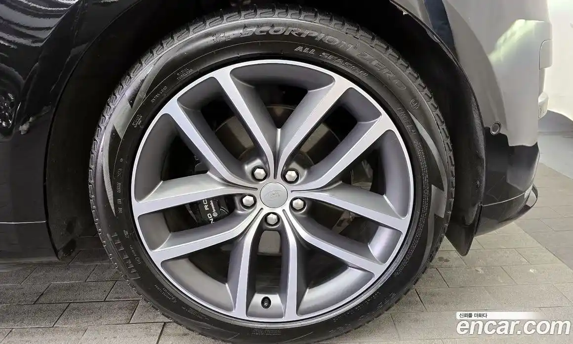 Land Rover Range-Rover Sport 2023 3.0 Автомат в Москве № 231240, фото 11