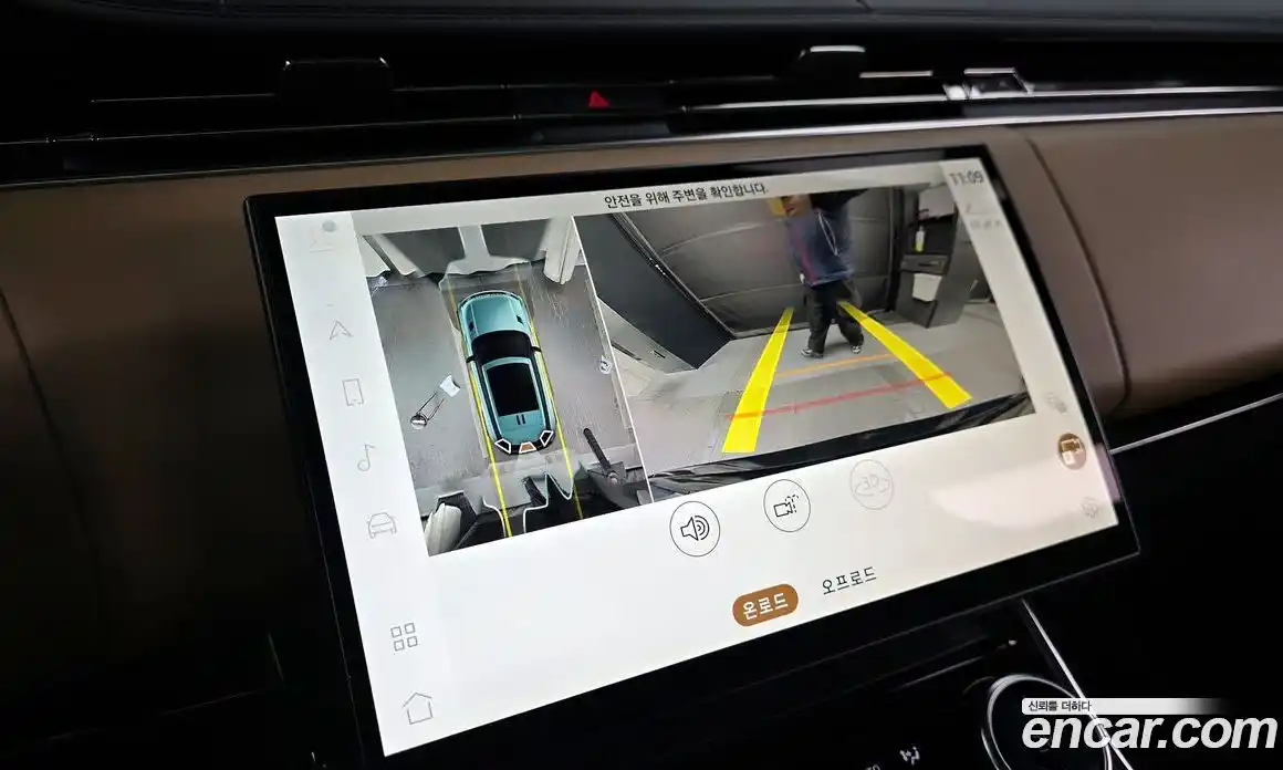 Land Rover Range-Rover Sport 2023 3.0 Автомат в Москве № 231240, фото 15