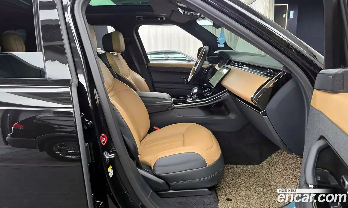 Land Rover Range-Rover Sport 2023 3.0 Автомат в Москве № 231240, фото 8