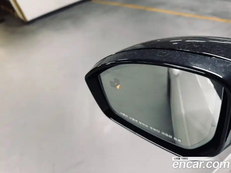 Land Rover Discovery Sport 2025 2.0 Автомат в Москве № 231301, фото 16