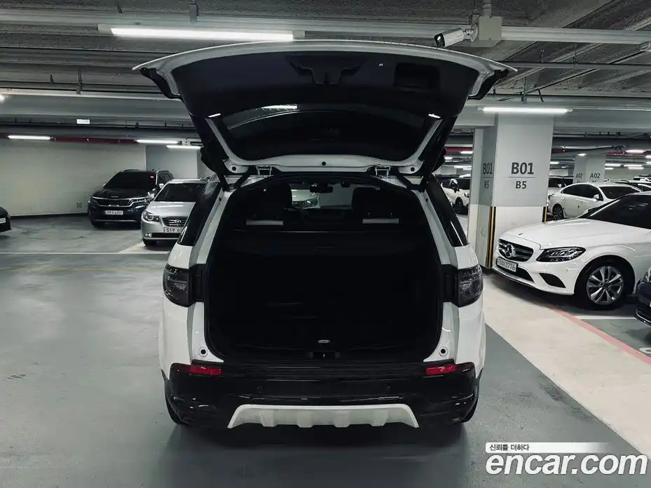 Land Rover Discovery Sport 2025 2.0 Автомат в Москве № 231301, фото 5