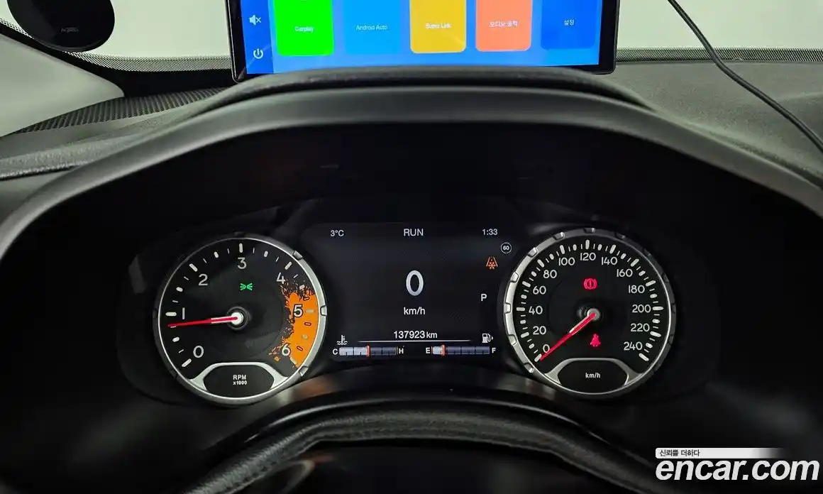 Jeep Renegade 2016 2.0 Автомат в Москве № 232689, фото 8