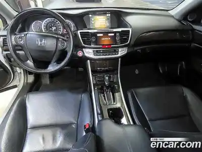 Honda Accord 2013 2.4 Автомат в Москве № 232998, миниатюра 10