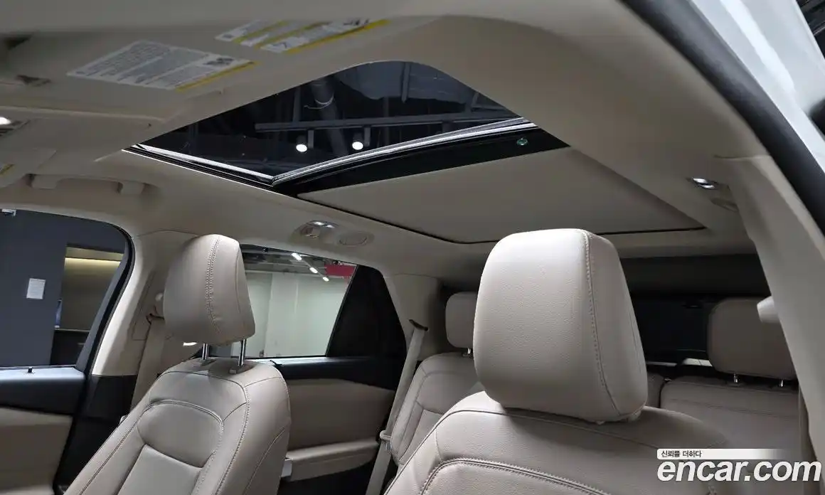 Ford Explorer 2023 2.3 Автомат в Москве № 233205, фото 15