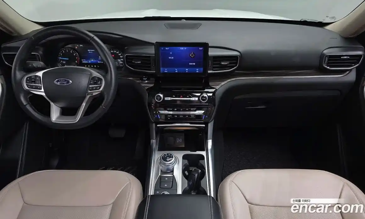 Ford Explorer 2023 2.3 Автомат в Москве № 233205, фото 9