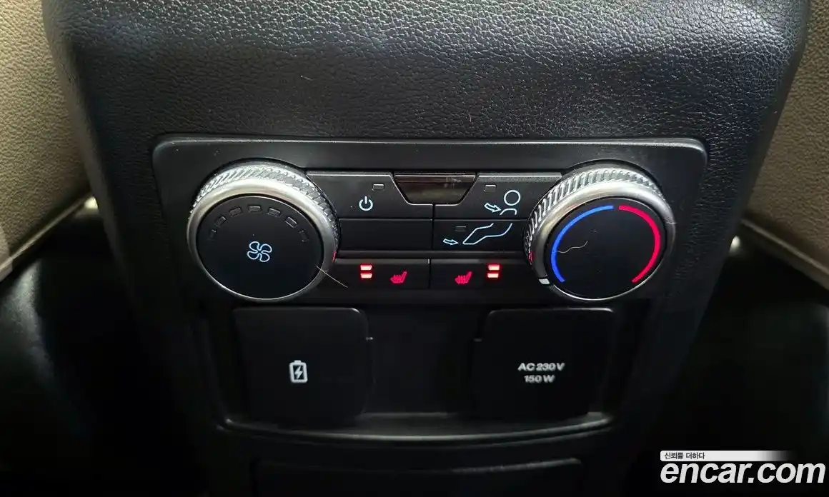 Ford Explorer 2022 2.3 Автомат в Москве № 233288, фото 19