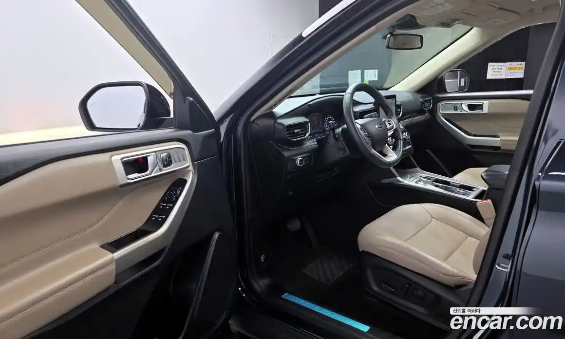 Ford Explorer 2022 2.3 Автомат в Москве № 233288, фото 10