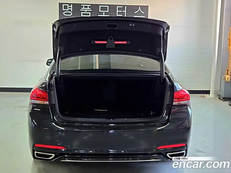 Genesis G80 2018 3.3 Автомат в Москве № 23772, фото 20