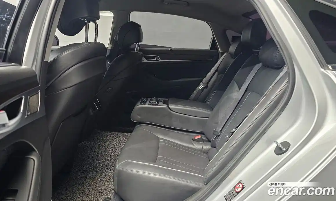 Genesis G80 2018 3.3 Автомат в Москве № 24047, фото 4