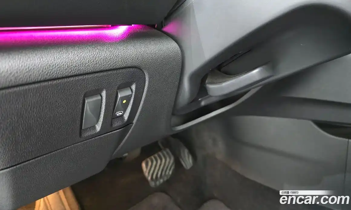 Renault SM6 2016 1.6 Автомат в Москве № 241697, фото 15