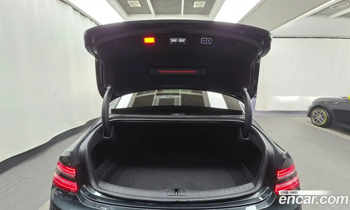 Genesis G80 2025 2.5 Автомат в Москве № 24573, фото 9