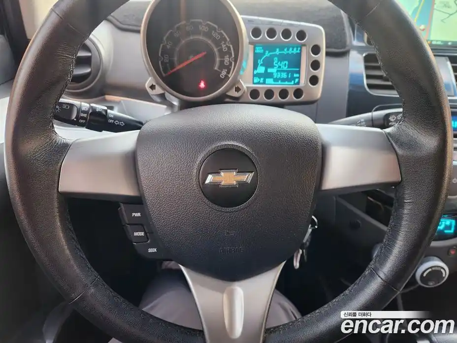 Chevrolet Spark 2012 1.0 Автомат в Москве № 24786, фото 16