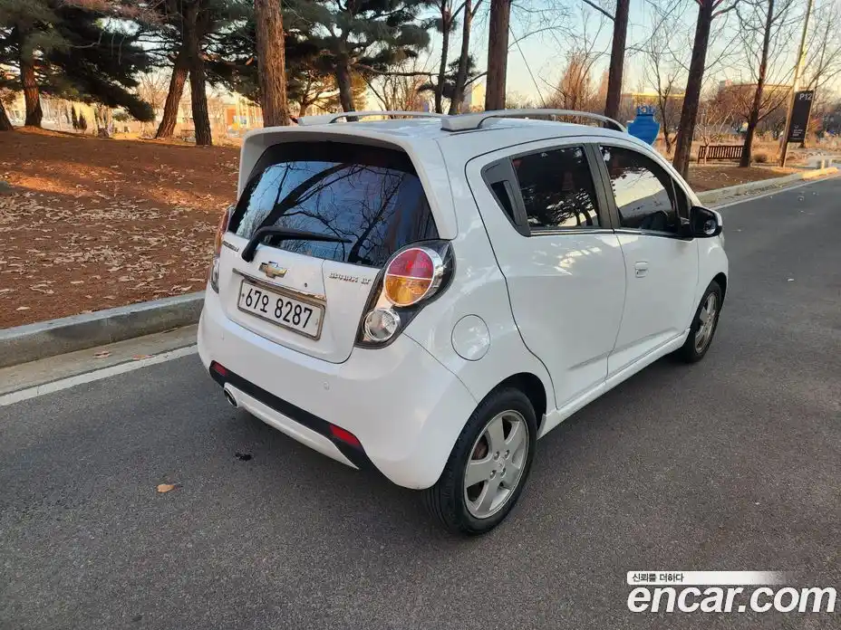 Chevrolet Spark 2012 1.0 Автомат в Москве № 24786, фото 6