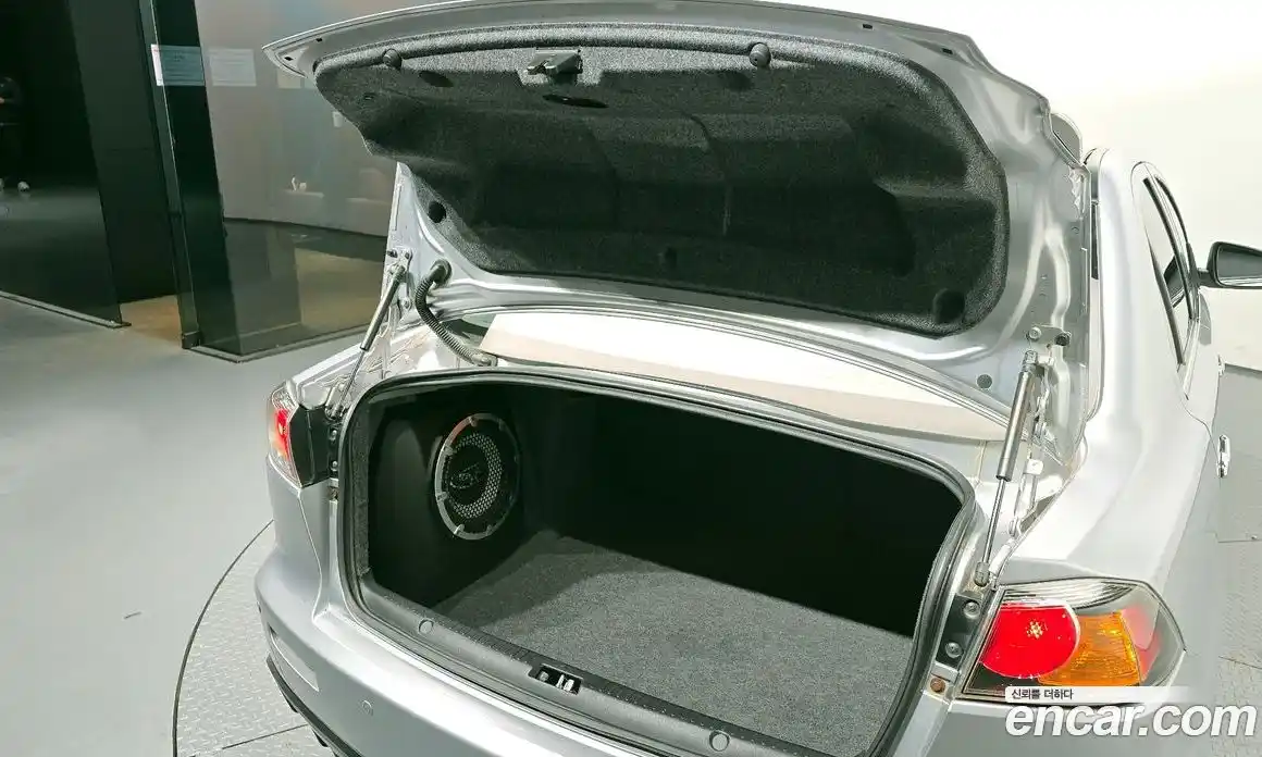 Mitsubishi Lancer 2010 2.0 Автомат в Москве № 260923, фото 20