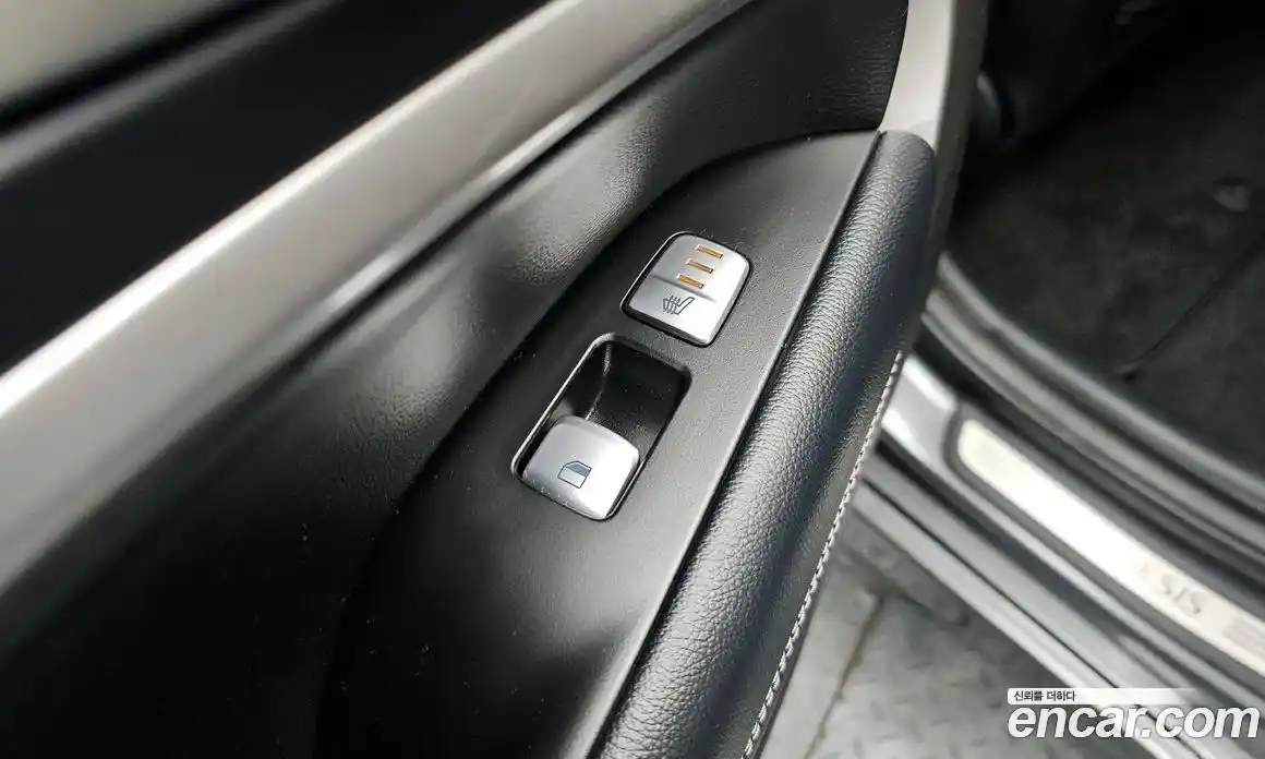 Genesis G70 2018 2.0 Автомат в Москве № 26573, фото 5