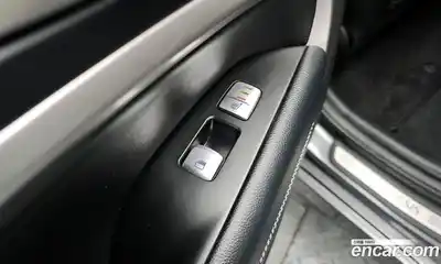 Genesis G70 2018 2.0 Автомат в Москве № 26573, миниатюра 5