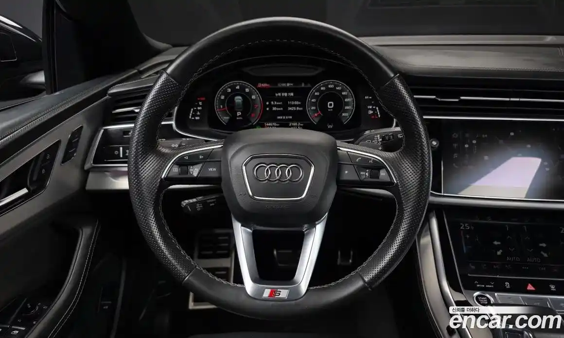 Audi Q8 2021 3.0 Автомат в Москве № 268989, фото 13