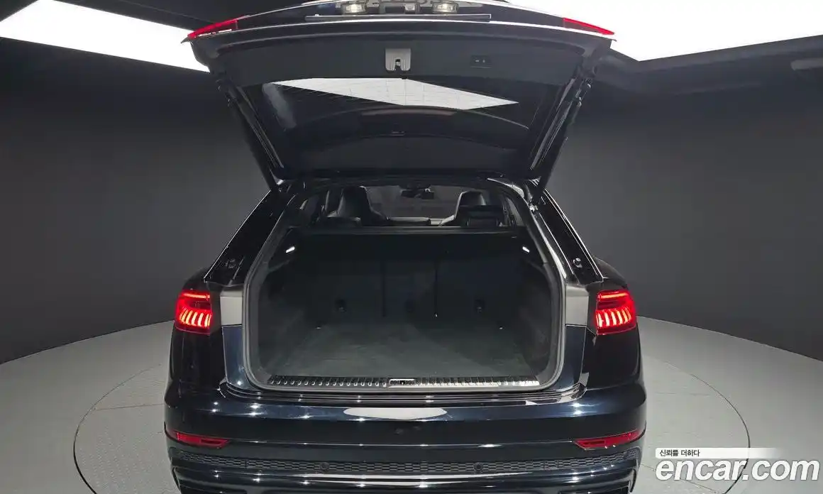 Audi Q8 2021 3.0 Автомат в Москве № 268989, фото 20