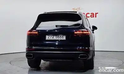 Porsche Cayenne, 2016