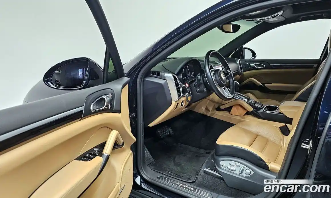 Porsche Cayenne 2016 3.0 Автомат в Москве № 270638, фото 4