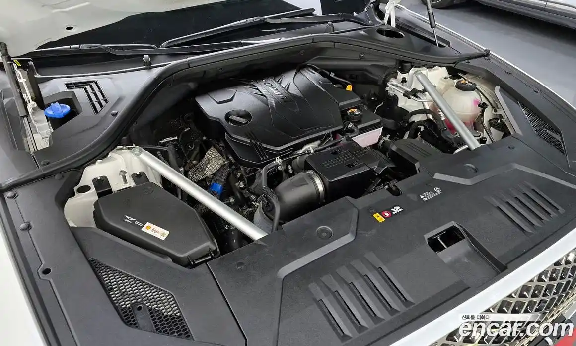 Genesis GV70 2022 2.5 Автомат в Москве № 27487, фото 12