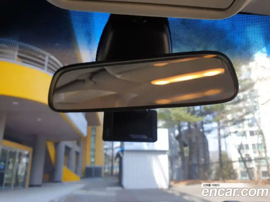 Renault SM3 2012 1.6 Автомат в Москве № 277266, фото 13