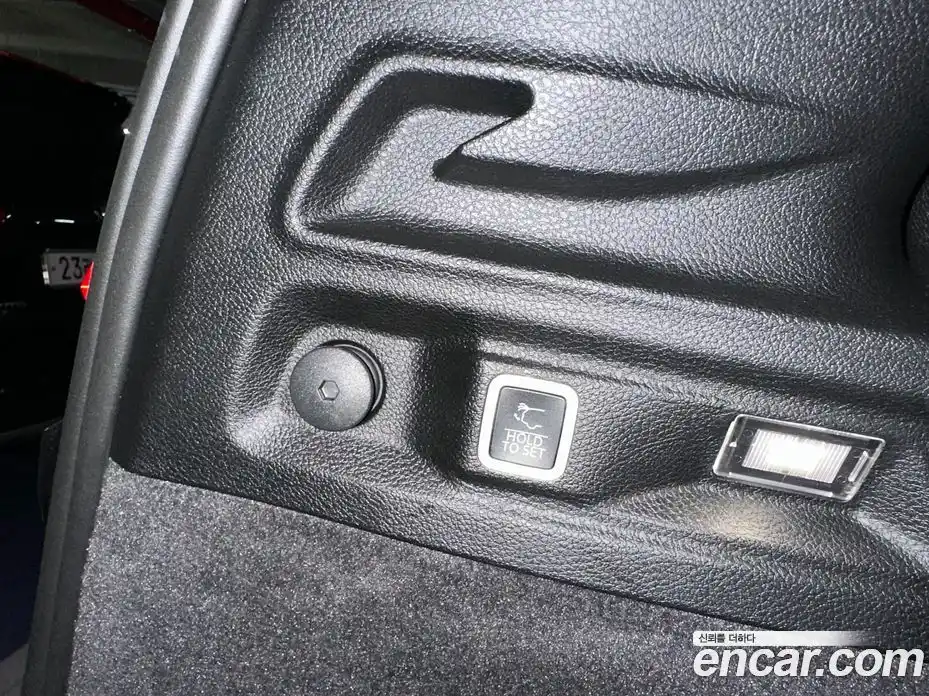 Jeep Cherokee 2021 3.6 Автомат в Москве № 279107, фото 13