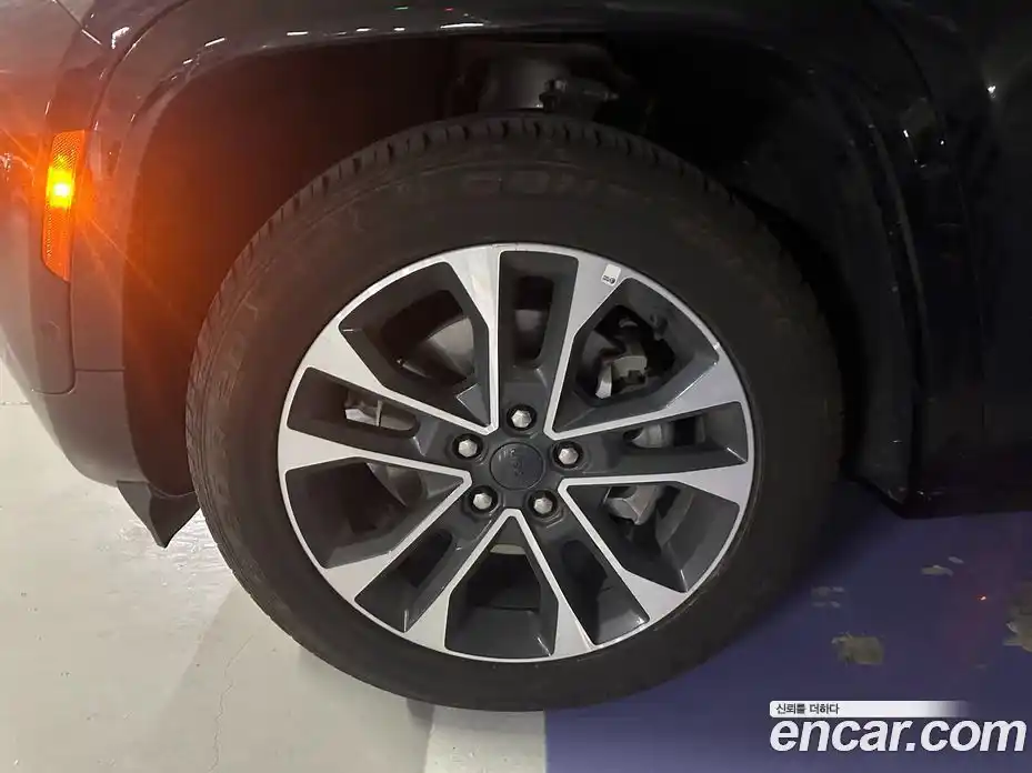 Jeep Cherokee 2021 3.6 Автомат в Москве № 279107, фото 5