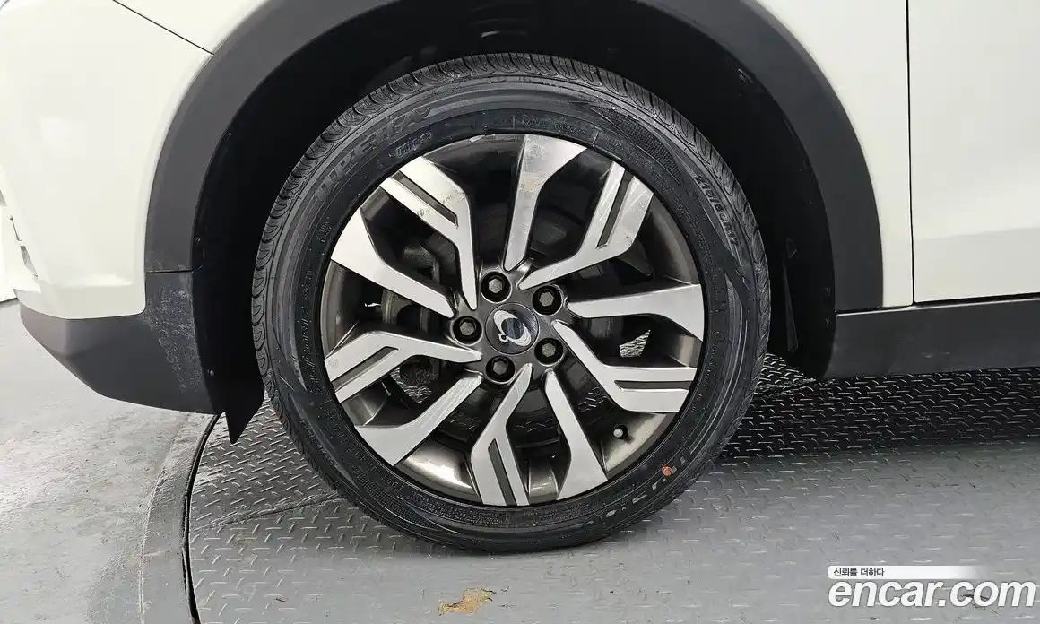 SsangYong TIBOLI 2019 1.6 Автомат в Москве № 28384, фото 4