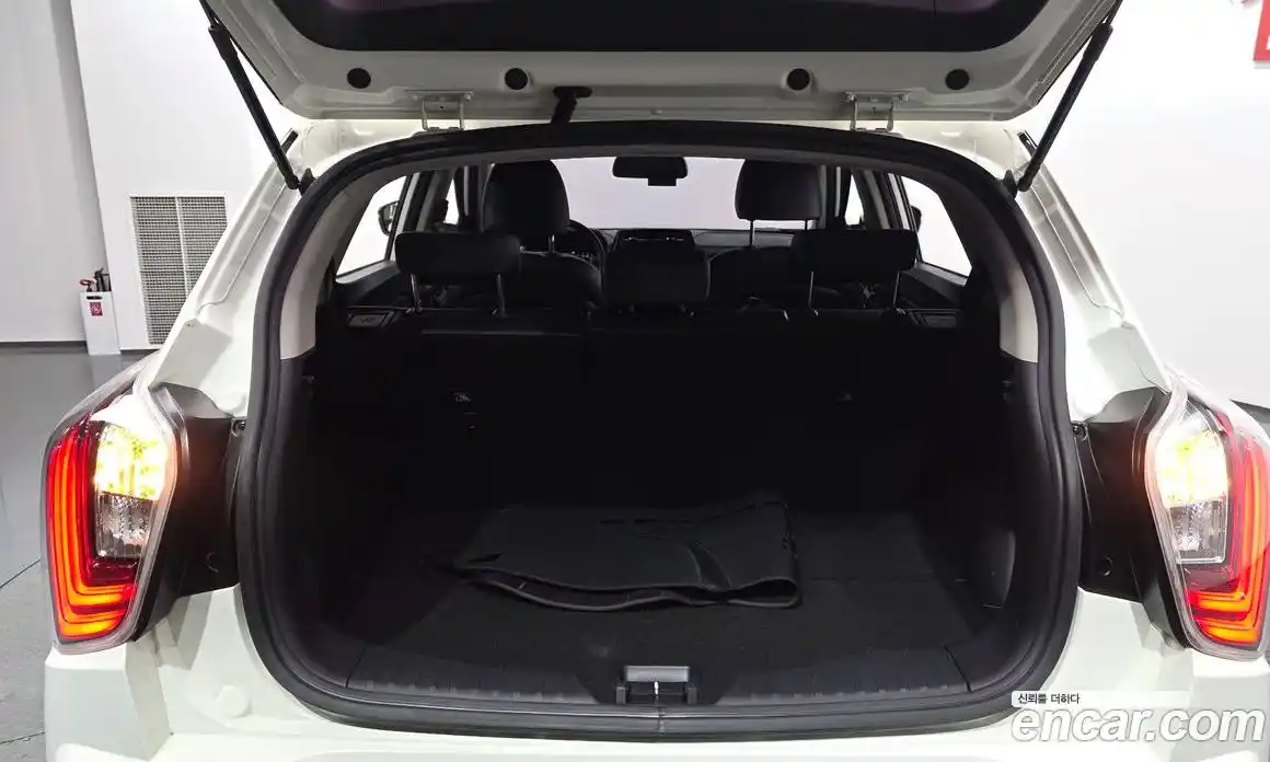 SsangYong TIBOLI 2020 1.6 Автомат в Москве № 288444, фото 10