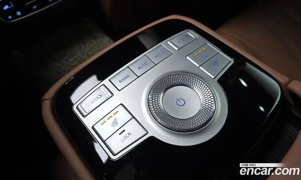 Genesis G80 2022 2.5 Автомат в Москве № 289585, фото 19