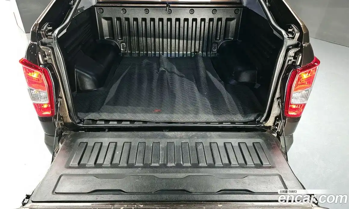 SsangYong Rexton 2018 2.2 Автомат в Москве № 291474, фото 11