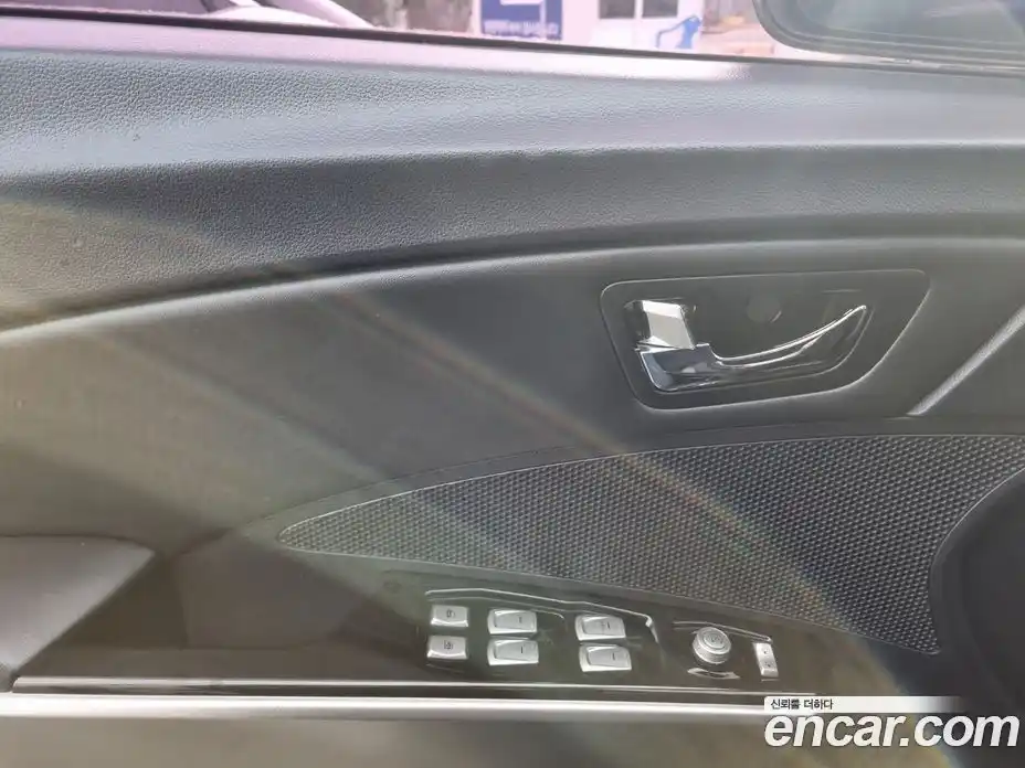 SsangYong TIBOLI 2016 1.6 Автомат в Москве № 29234, фото 17